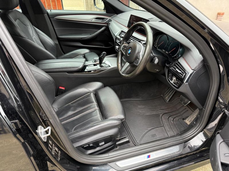 BMW 5 SERIES