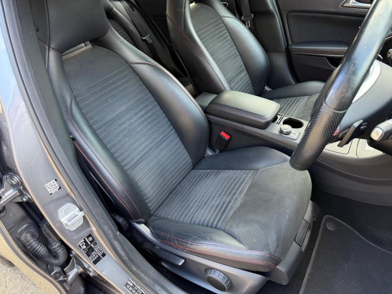 MERCEDES-BENZ GLA CLASS
