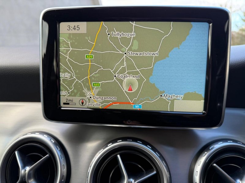MERCEDES-BENZ GLA CLASS