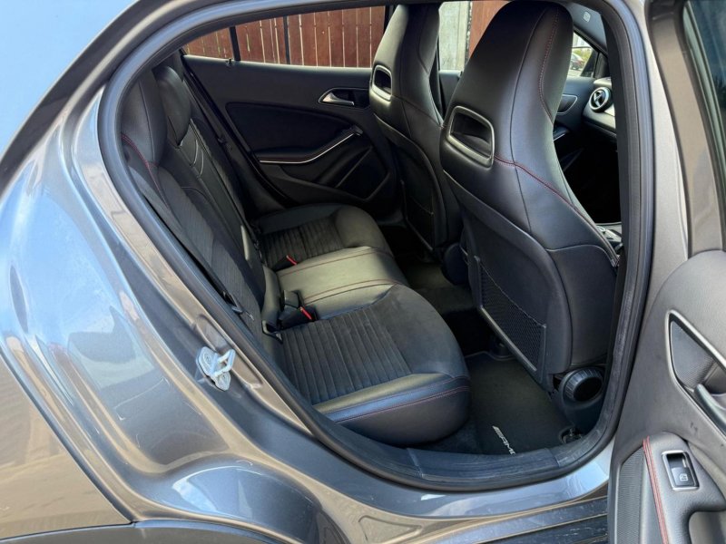 MERCEDES-BENZ GLA CLASS
